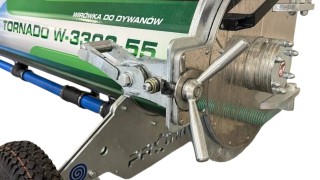 Mechanical centrifuge door locking system